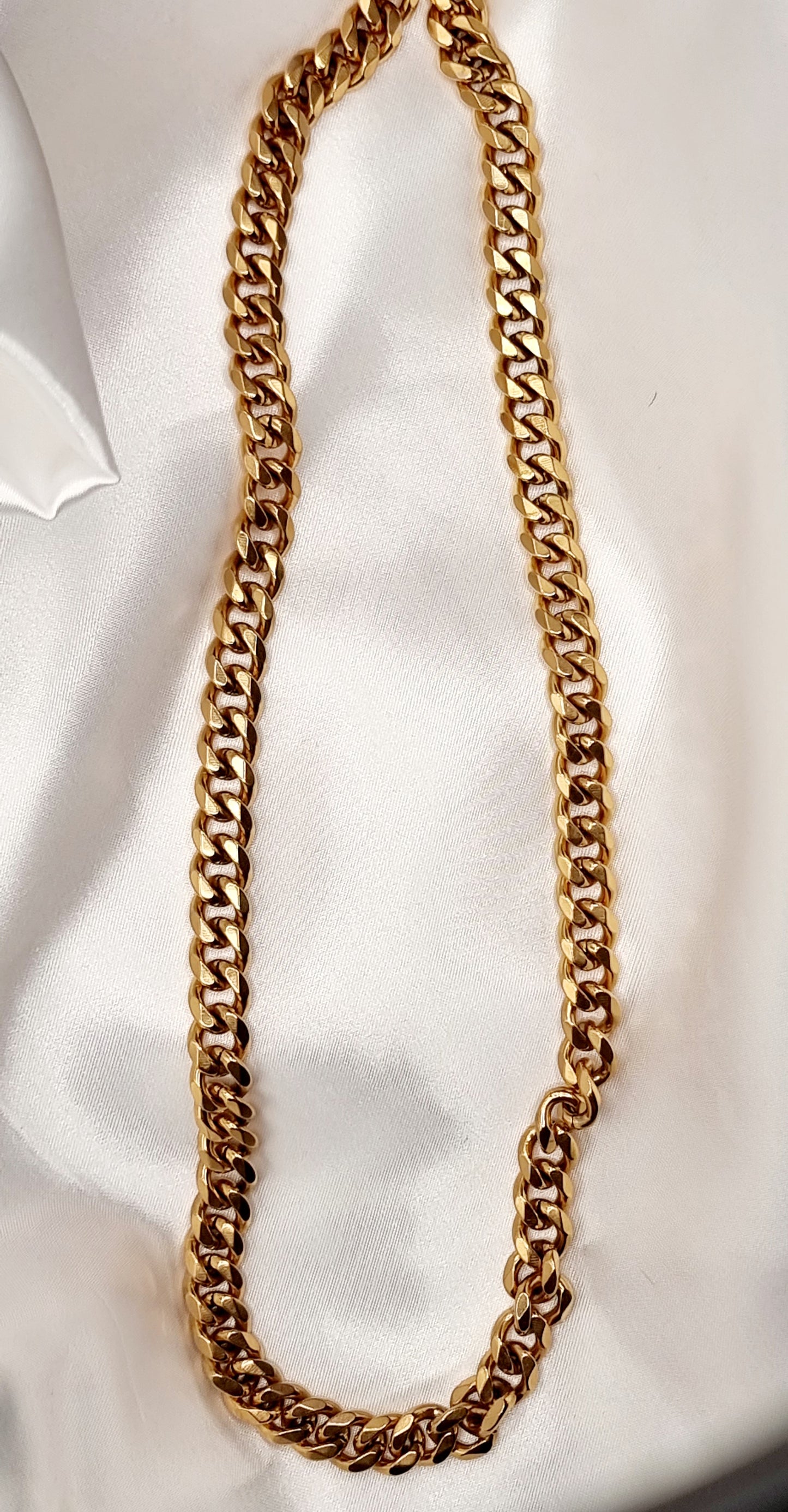 Samora Necklace