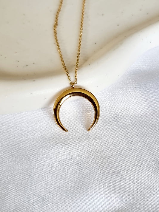 Tina Necklace