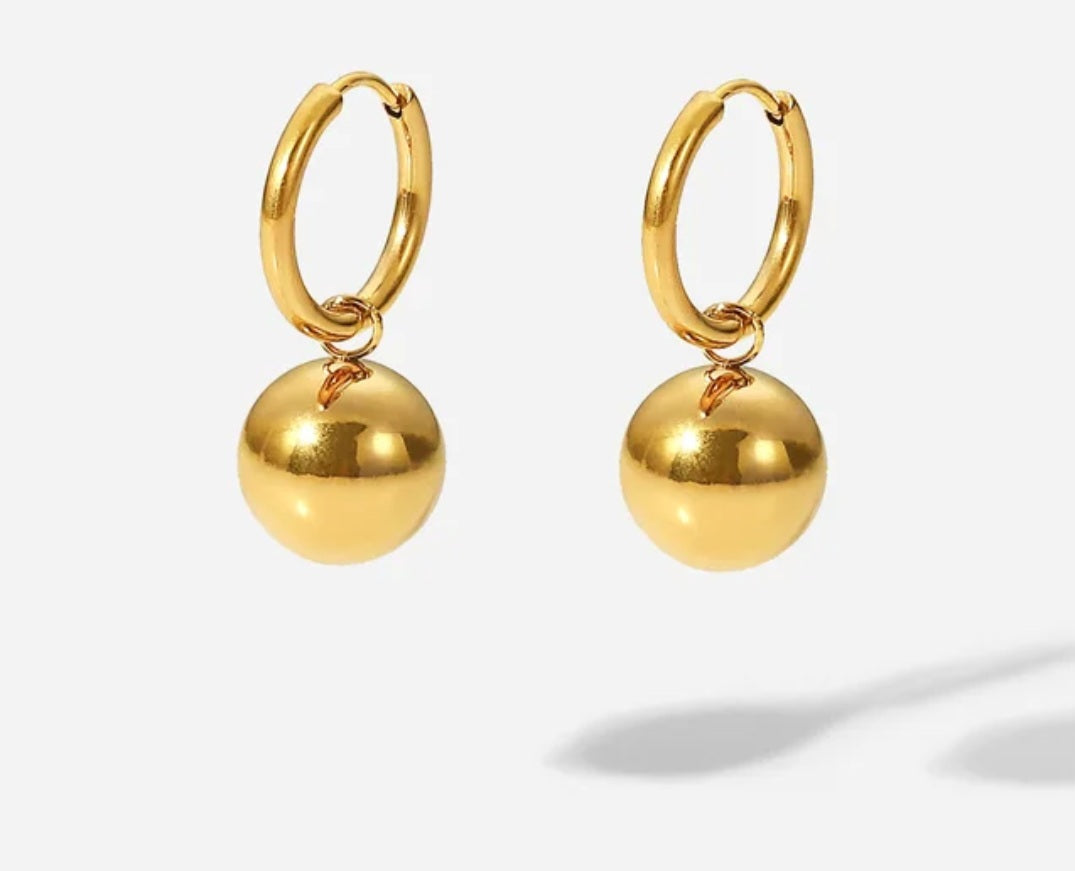 Ball Pendant Earring